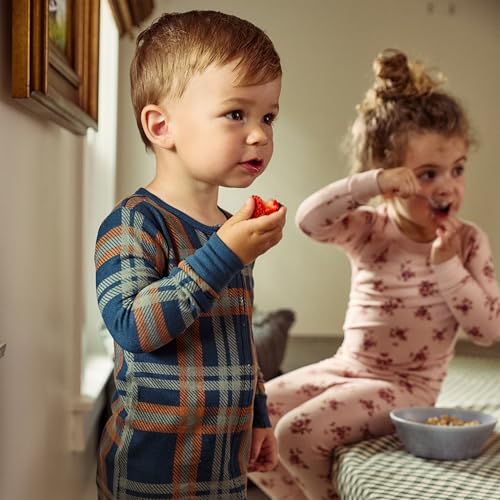 Image of Modern Moments by Gerber Baby Toddler Hacci Snug Fit 2-piece Pajama Set