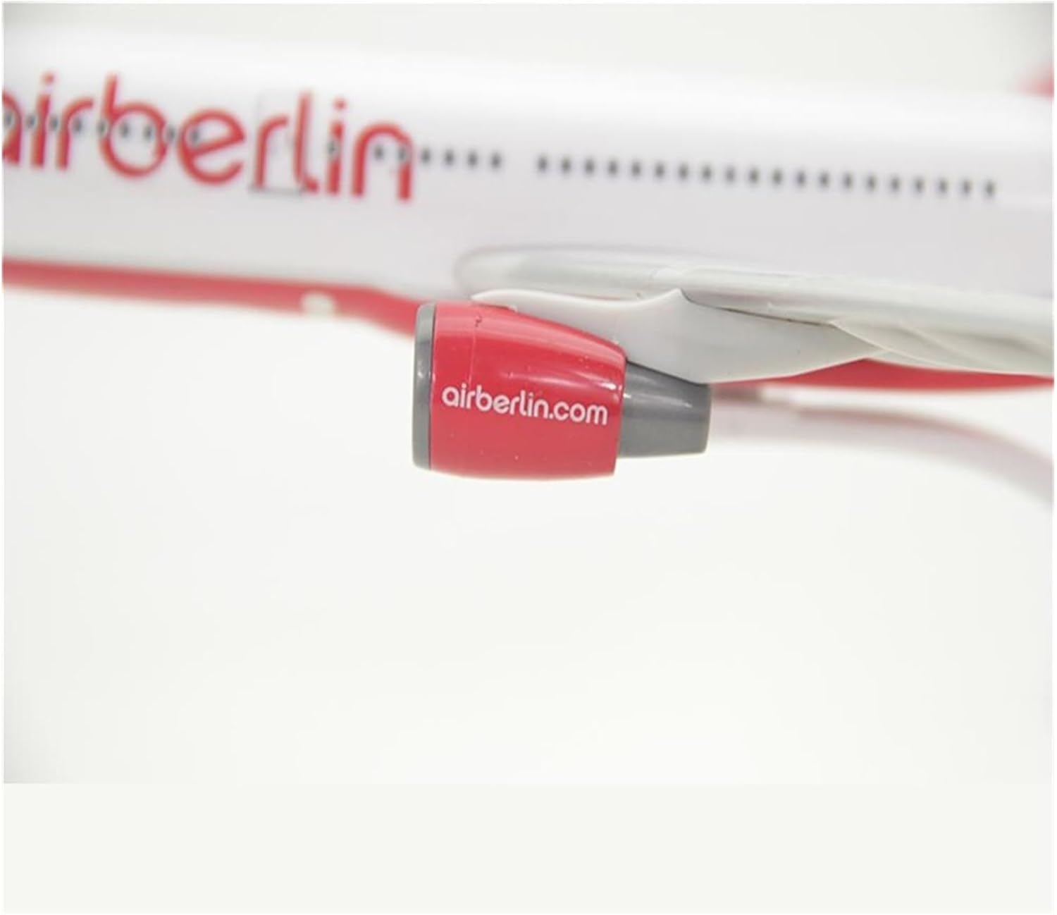 1 200 for Airbus A330-200 Metal Die Cast Alloy Finished Simulation Aircraft Passenger Model Collection Hobby Playgame Kit