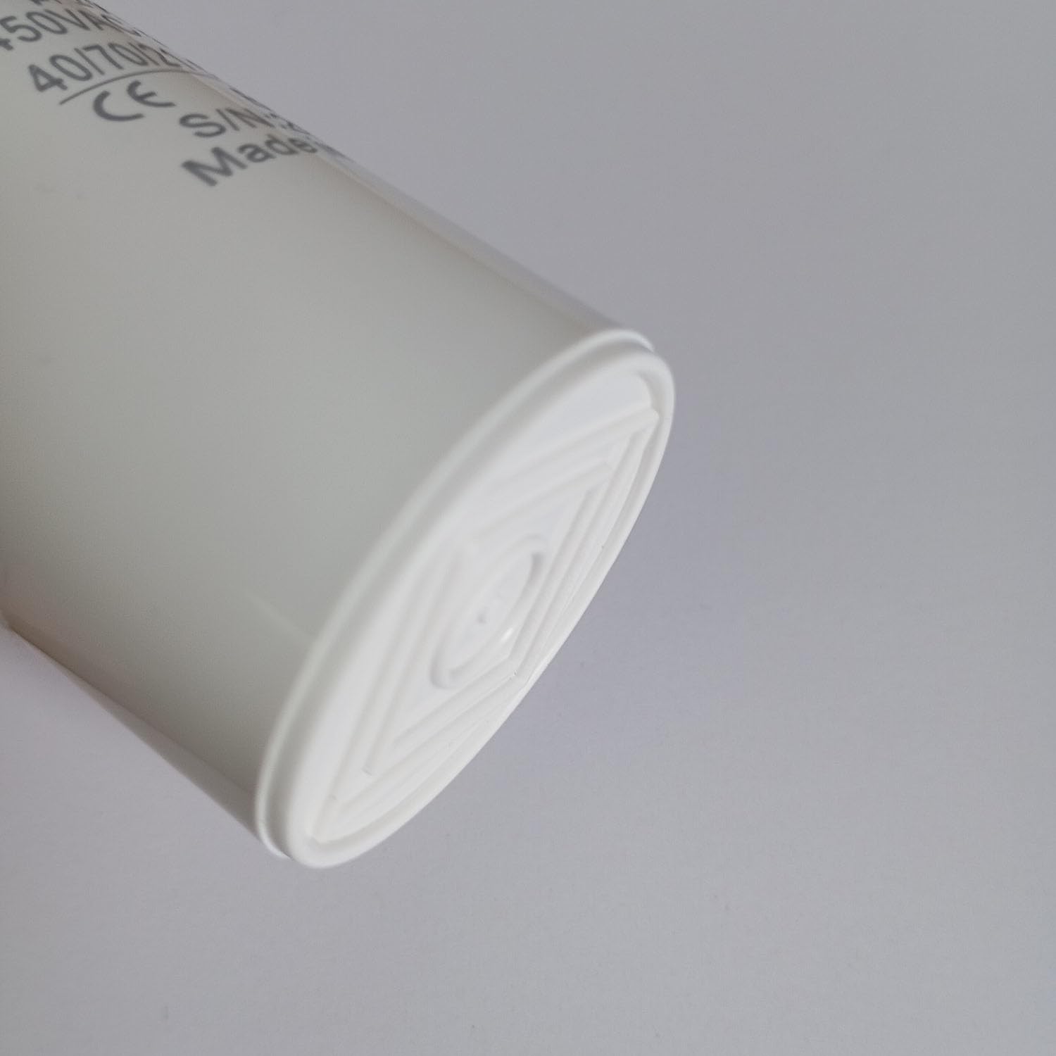 Condensatore di Spunto 45µF 450V AC fondo piatto Per Motori Monofase
