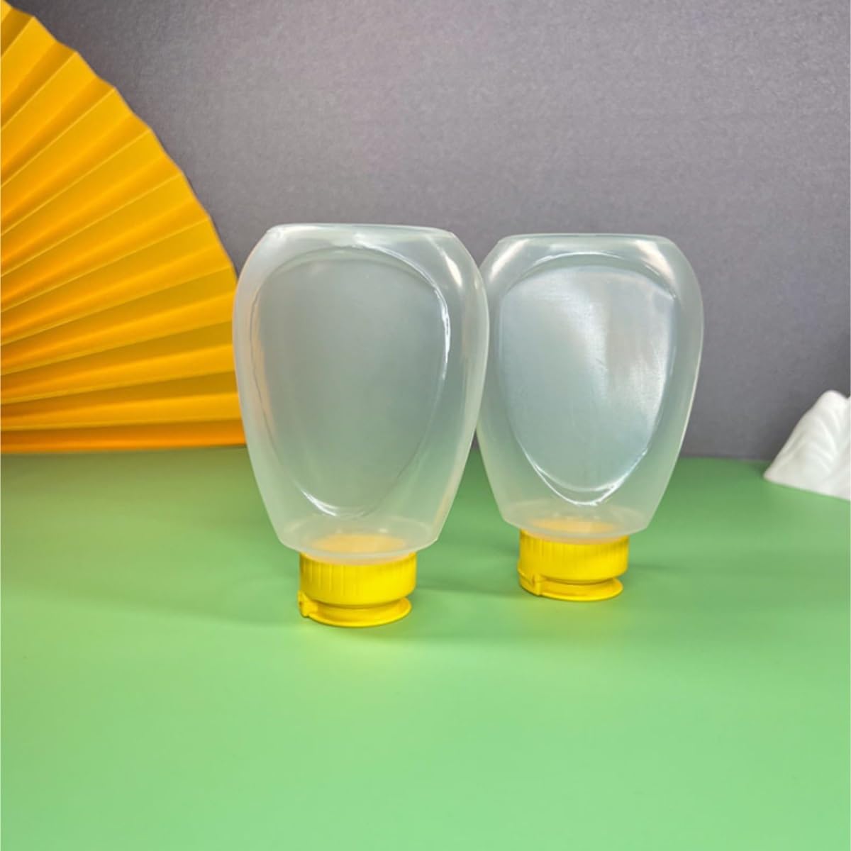 Squeeze Bottle, Bottiglia da Spremere in Plastica for Condimenti da Cucina, Ketchup, Salsa for Insalata, Confezione da 5 Maionese Olio