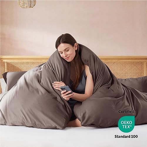 Nestl King Duvet Cover Set with Comforter Insert - Chocolate Brown 4 Piece 104x90 Duvet Cover & 2 Pillow Shams with White Quilted Down Alternative Comforter, Ultra Soft, All Season