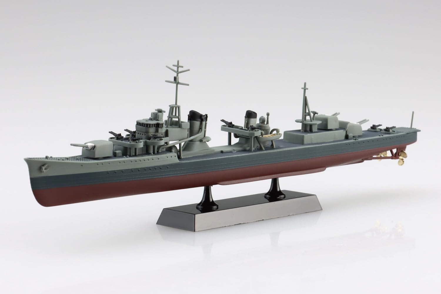 (未使用･未開封品)　青島文化教材社 1/700 艦船 フルハルモデル 戦艦 大和 プラモデル wyeba8q Amazon | 青島文化教材社 1/700 艦船 フルハルモデル 戦艦 大和