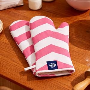 Encasa XO Extra lange 18x35 cm Magnetron Handschoenen Wanten (2 stuks) voor Keuken Koken - ZZ Magenta - Hittebestendig, Dik & Veilig, Bescherming van de handen tegen hete gebruiksvoorwerpen, Gasvlam,