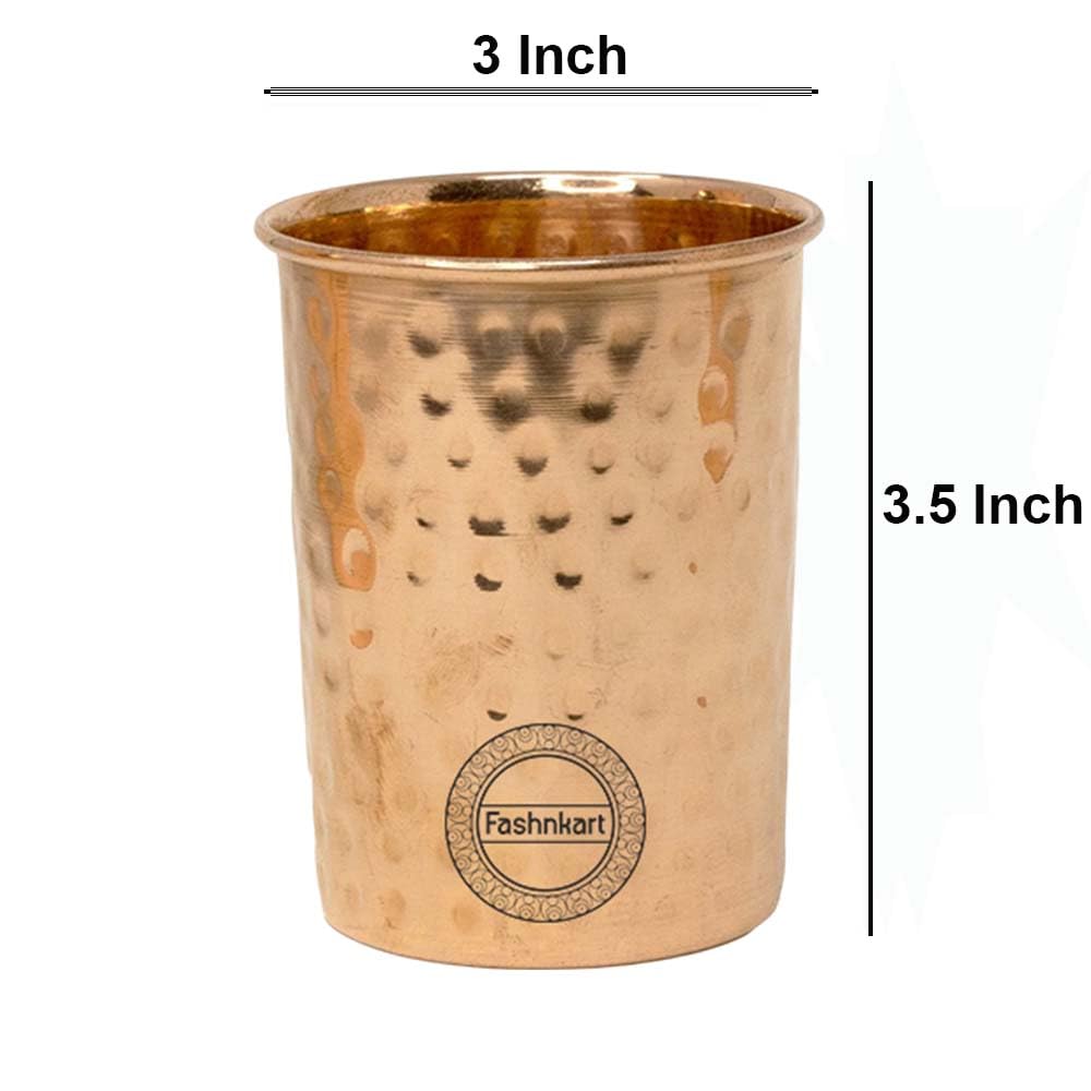 Pichet en cuivre pur avec 2 gobelets pour les bienfaits ayurvédiques pour la santé Pichet à eau en cuivre martelé artisanal de 1,5 litre avec 2 tasses