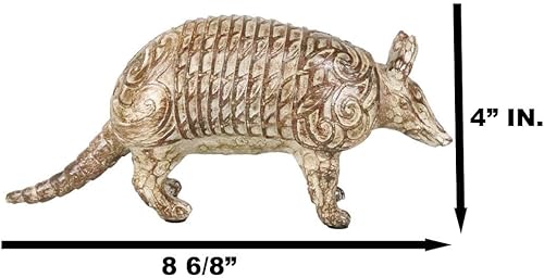Miniatura 2 de Ebros Gift Figura rústica occidental de Texas Wild Armadillo en acabado de madera sintética con herramientas para cabaña, decoración de casa de