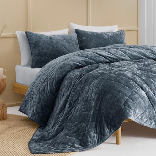Image of Wonderful Luxury Velvet Blue Quilt Set King, Diamond Stitch Pattern Bedding, Lightweight Ultra-Soft Skin-Friendly, All-Season, Versatile as Comforter /Bedspread for Adults Teens Kids Bedroom,106 inchx94 inch