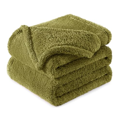Exclusivo Mezcla Coperta in Pile Super Morbida, Vellutata e Calorosa per Divano o Letto, Tutte le Stagioni, 150x200 CM, Verde Oliva