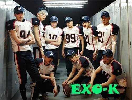 Amazon.com: Love Me Right Korean Version