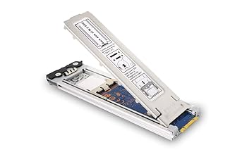ICY DOCK 2 x M.2 NVMe PCIe 4.0 SSD na 2 x OCuLink wymienna