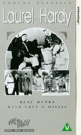 Preisvergleich Produktbild With Love and Hisses [VHS]