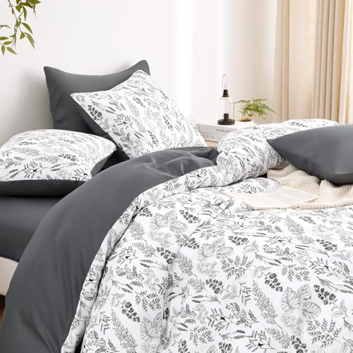 Image of Wake In Cloud - Floral Comforter Set, Botanical Vintage Flower Coquette Cottagecore Aesthetic for Women Teen Girls, Soft Lightweight Dorm Bedding, 3 Pieces, Charcoal, Queen Size