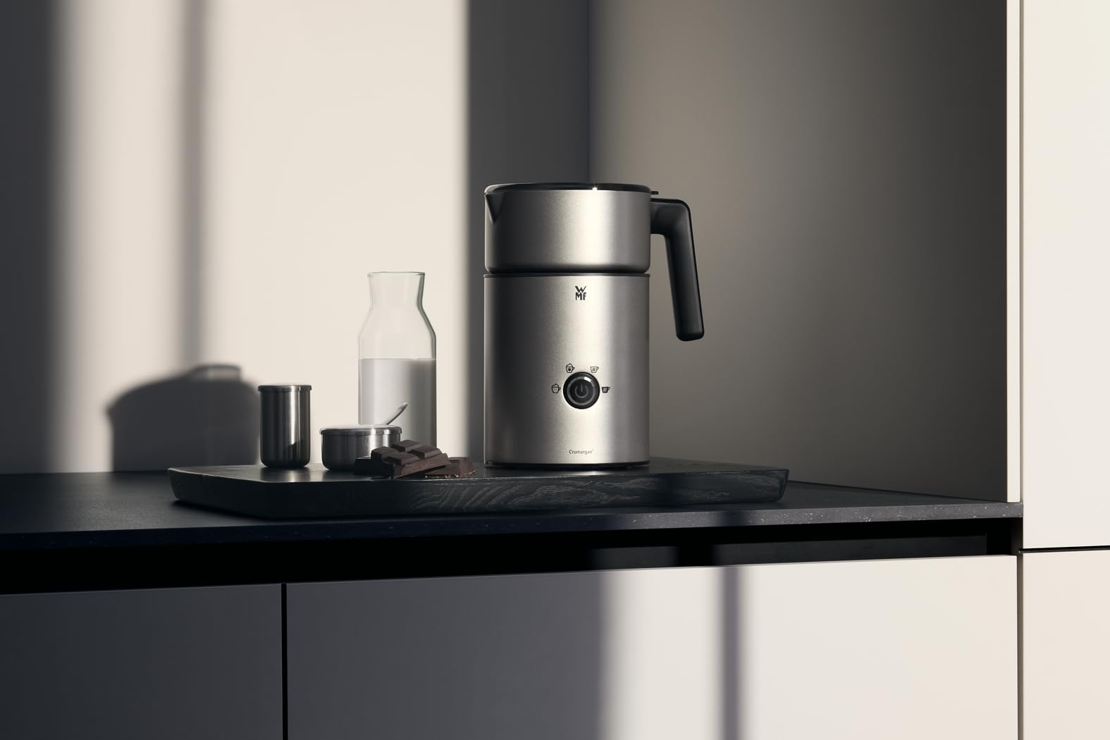 WMF Lono Silk Milk & Choc - Espumador de leche eléctrico, 650 W, máquina de cacao, hervidor de leche, antihuellas, para espuma de leche caliente, frío, chocolate caliente, función para leche vegetal