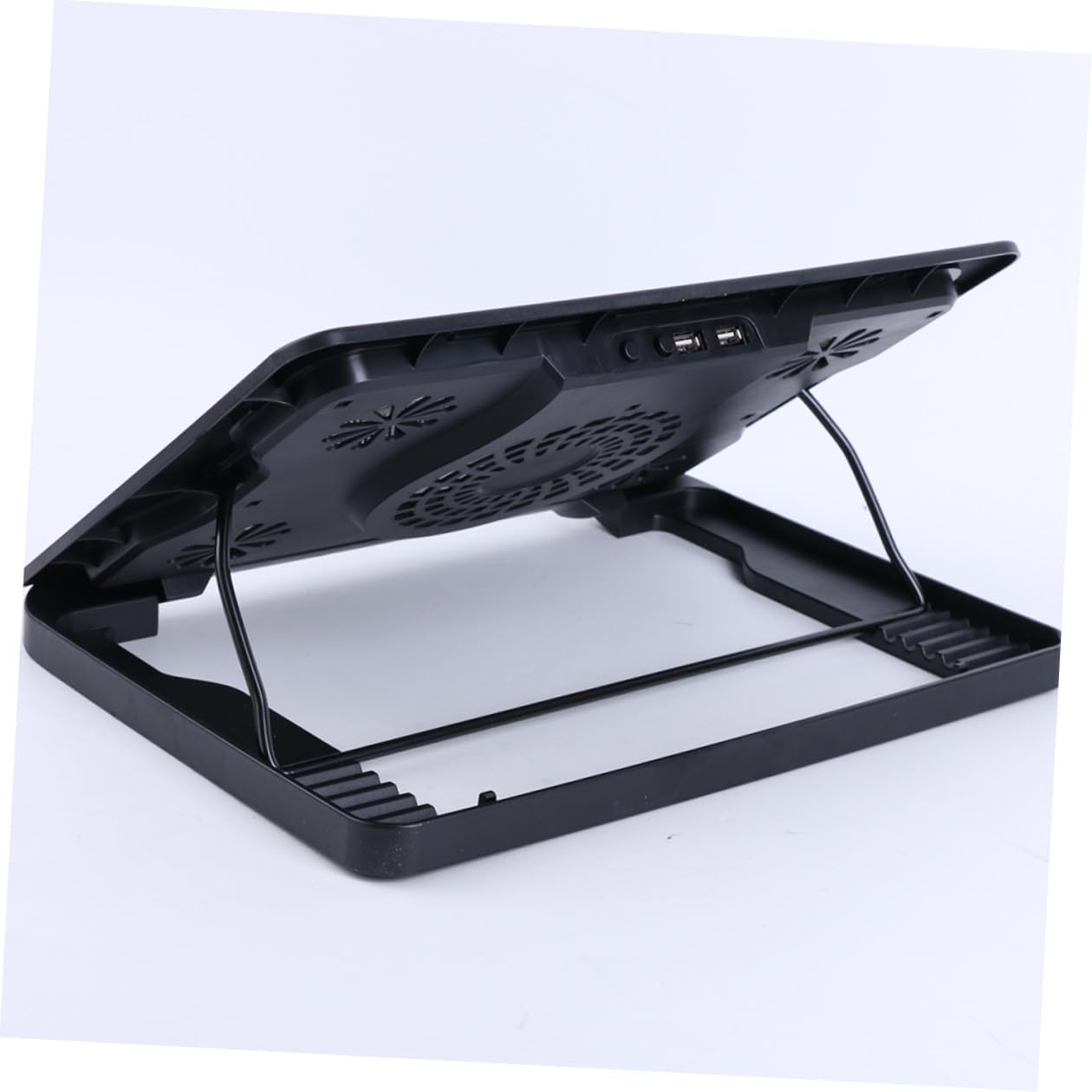 Laptop Cooling Pad with 5 Fans USB-Powered Cooling Base for Notebooks Adjustable Angle and Anti-Skid Design Suitable for Gaming and Office Use