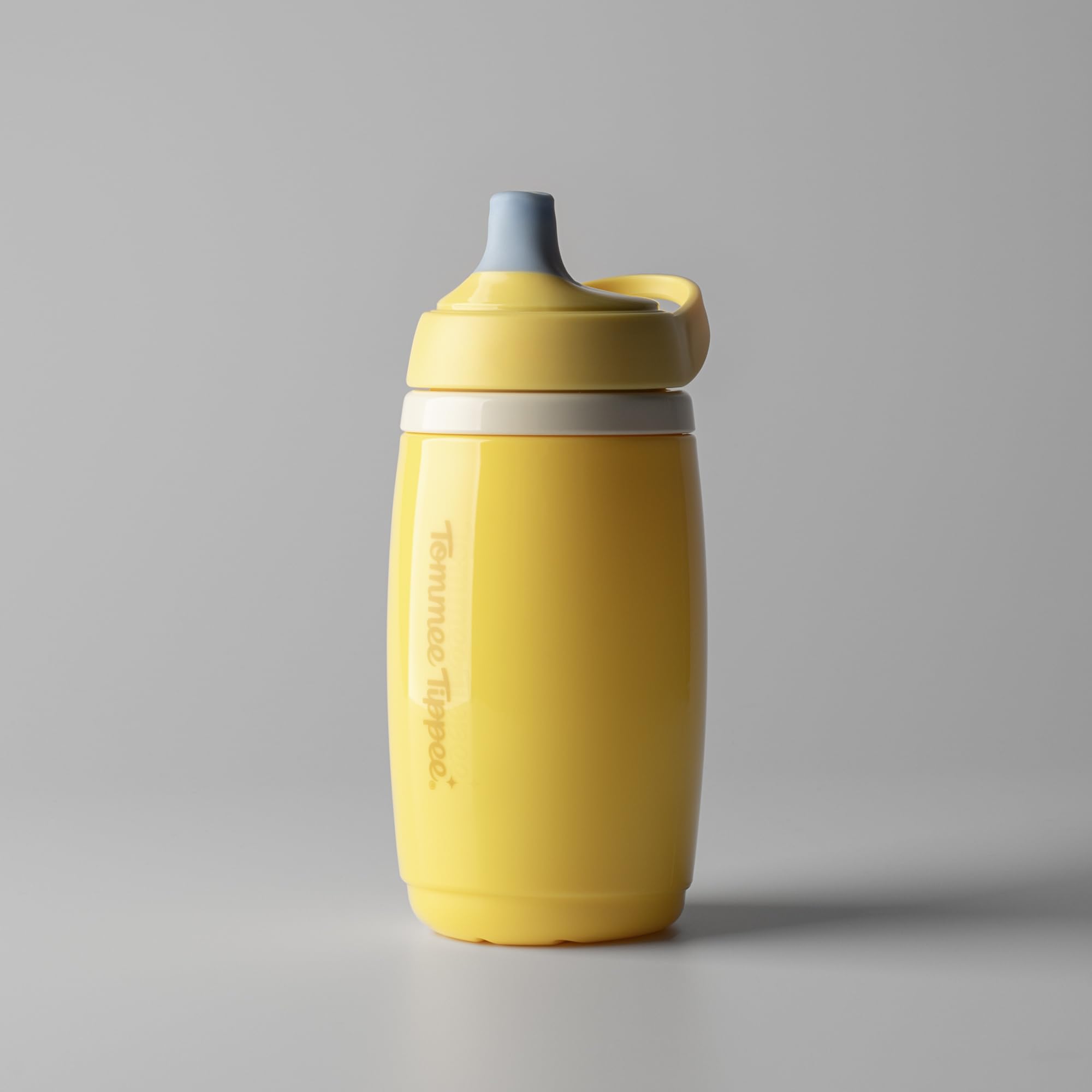 Tommee Tippee Tasse à Bec Active Isotherme, 266ml, Gourde Anti-renversement pour Bambins à Partir de 12 mois, Isotherme pour Garder les Boissons de Votre Bambin Fraîches, Bleu et Jaune, lot de 2