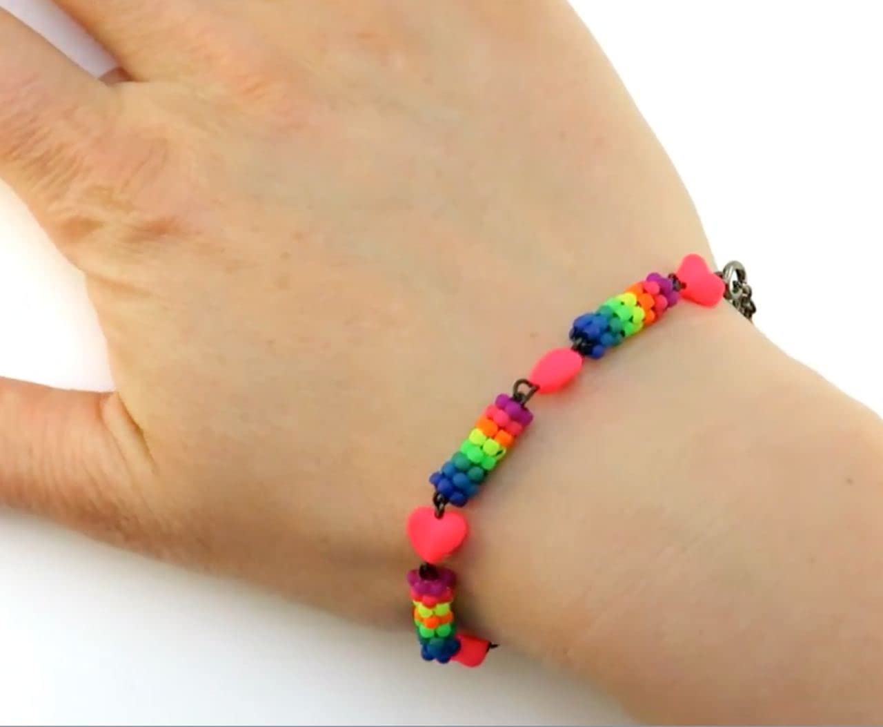 SCARA 10 g Tschechische Glasperlen 2 mm, warme Neon (UV-aktiv) Glasperlen für Schmuck und Armbänder, Perlen für Armbänder, Perlen-Set, warme Neon-Mischung