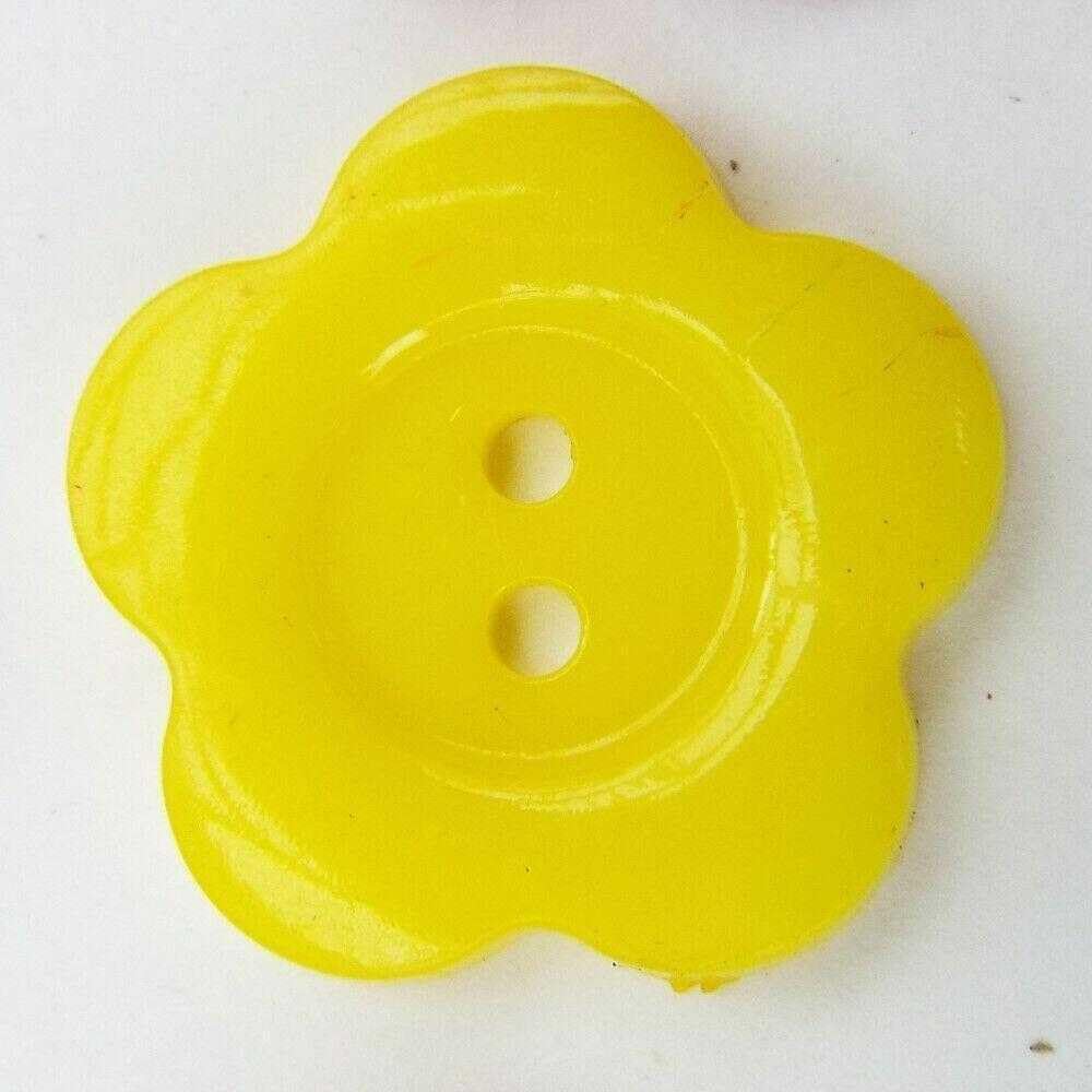 Flower Buttons 10mm 17mm 21mm 25mm Coat Craft Shirt 12 Colour Buy 4 8 Or 16 156D, Lemon Yellow, 16 25mm