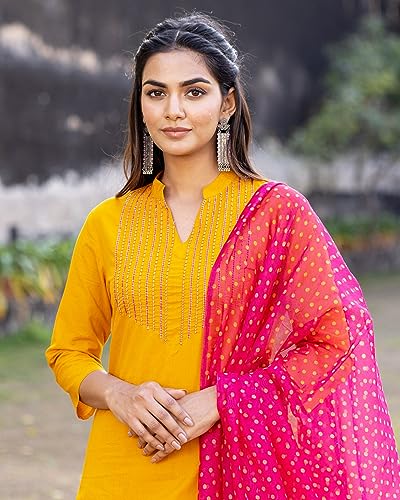 Image of GoSriKi Women's Cotton Blend Straight Printed Kurta with Pant & Dupatta