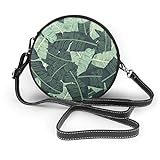 Diese Handtasche ist ideal, wenn Sie nur eine begrenzte Anzahl von Gegenständen wie eine kleine Brieftasche, ein Telefon, einen Haarkamm, Schlüssel, eine Sonnenbrille und ein paar Make-up-Accessoires bei sich haben.