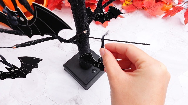 Amazon.com: Retisee 2 Set Halloween Tree Decoration with 24