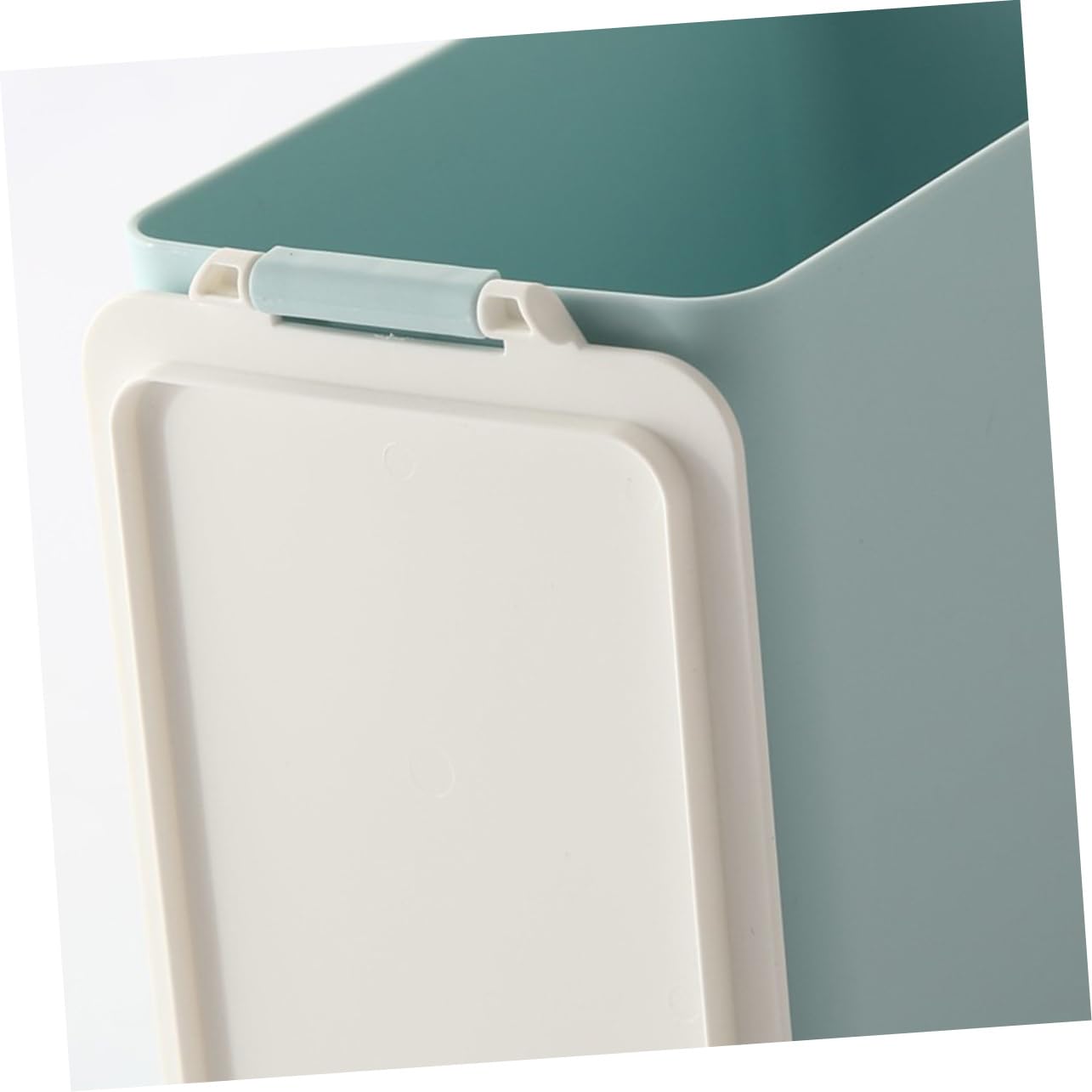 MAGICLULU Desktop Mini Garbage Can Lid Compact Plastic Waste Container for Home Office Blue Stylish and Practical Desk Trash Bin for Spaces for Recycling and Daily Use