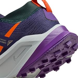 Nike Tênis de corrida feminino Zegama (DH0625-500, tinta roxa