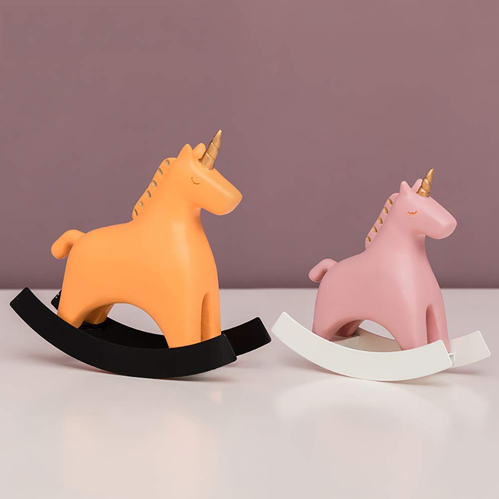 Sculpture en résine orange contre la monotonie de votre bureau
