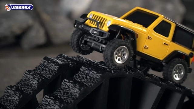 JIABAILE 3602 1/36 ミニRCクローラー　オフロードラ Amazon.com: SVERTIBO 1:36 Mini RC Crawler, JIABAILE 3602 4WD Off