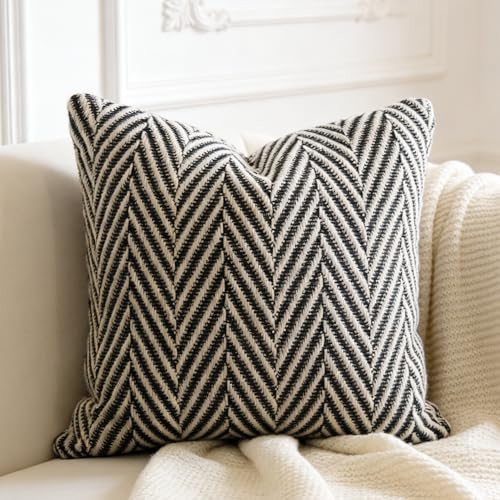 Mussepera Black and White Chevron Knit Pillow Cover Woven Decorative Cushion Case Boho Farmhouse Geometric Pattern Cushion Cover for Sofa Couch Bedroom Living Room (18"×18")