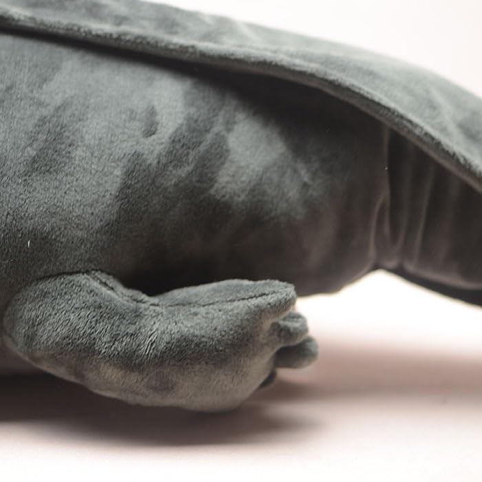 Peluche Axolotl Noire Massive : un Câlin Doux pour Réconforter Petits et Grands