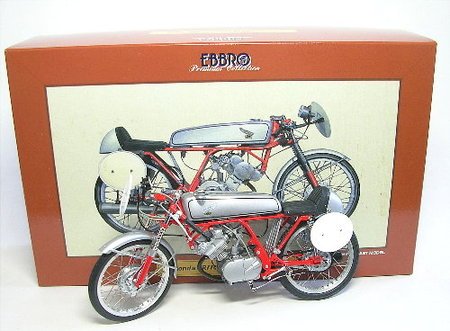 Amazon | エブロ 1/10 ホンダCR110 クラブレーシング1962 完成品 
