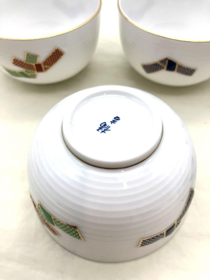 Amazon.co.jp: 保管品 たち吉 結び 湯呑み 5客揃 白磁器 来客用茶碗 お