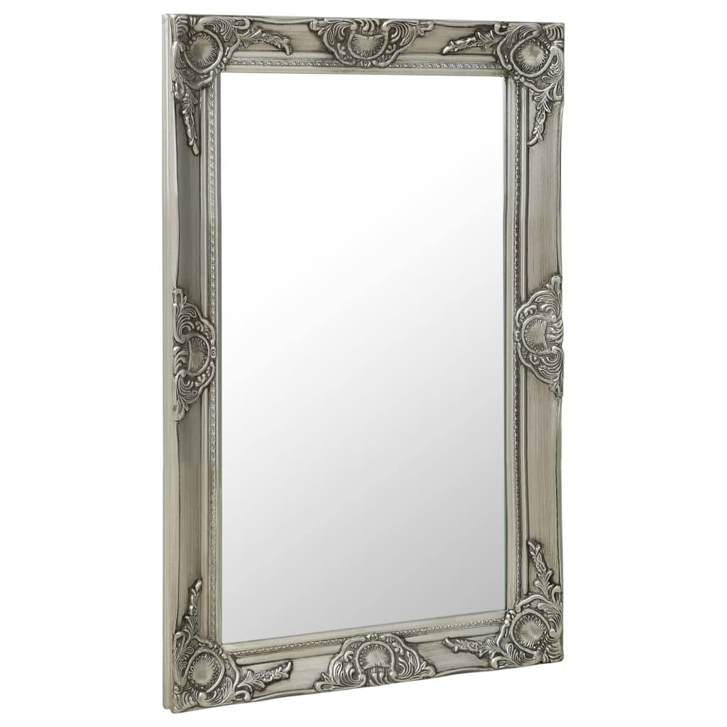 Miroir décoratif baroque argenté pour sublimer l'ambiance lumineuse de votre salon