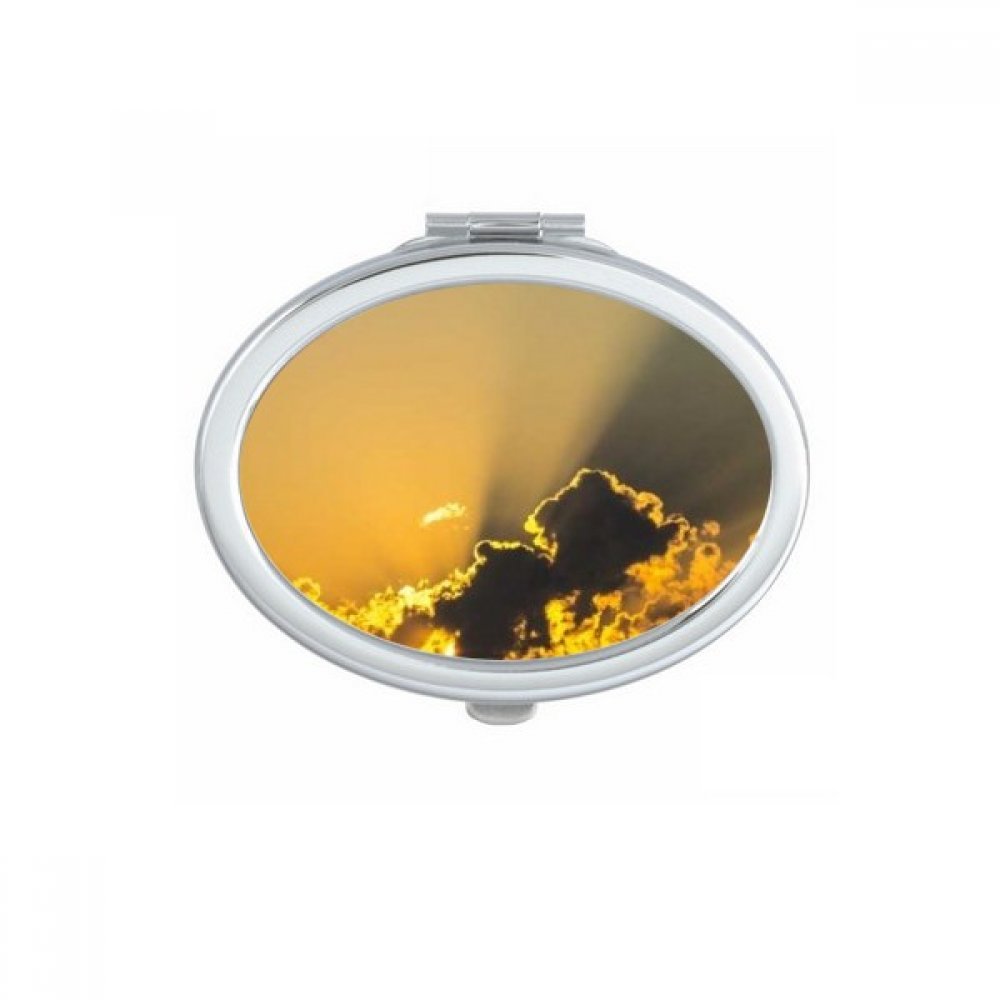 Petit miroir de main mignon à offrir en cadeau à vos proches