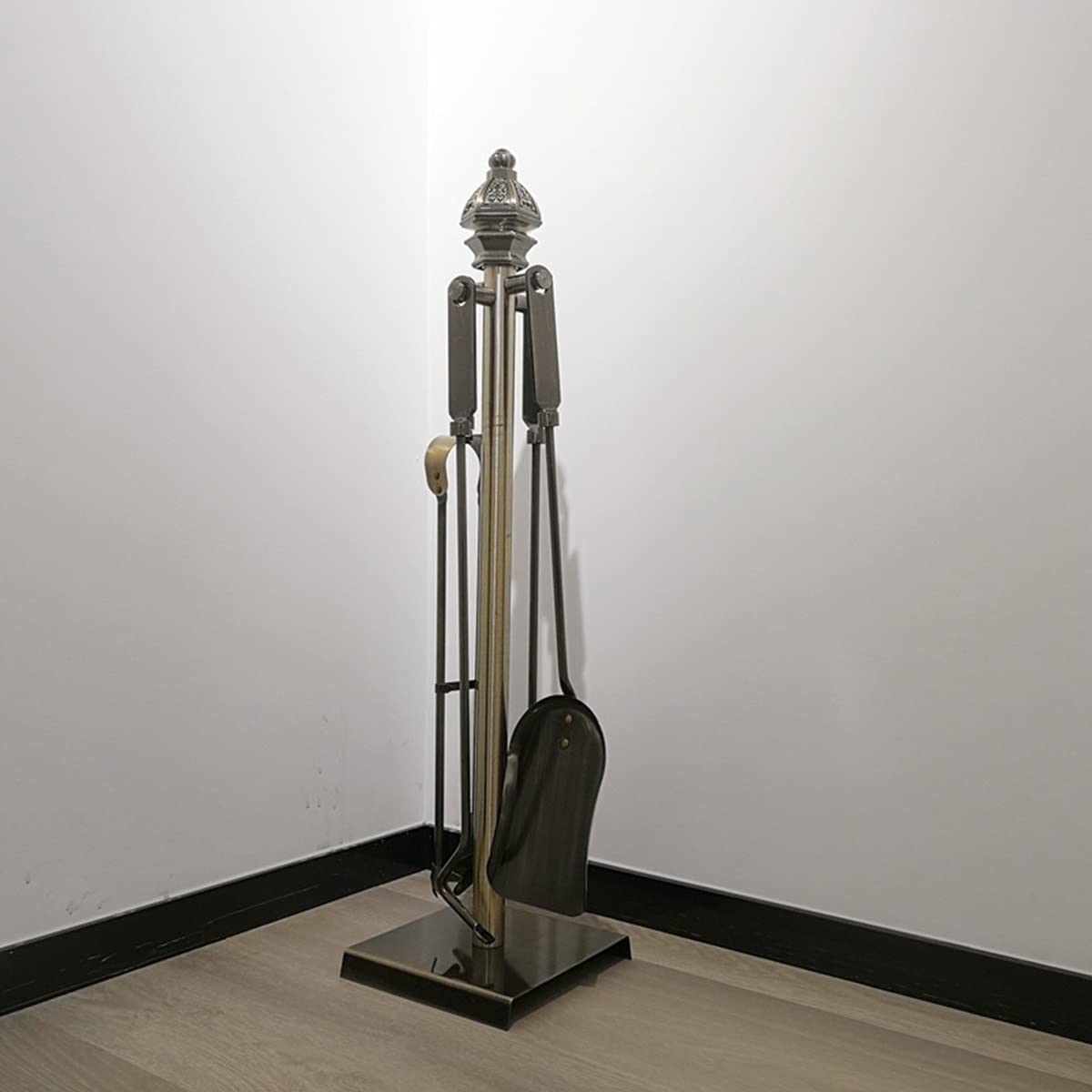 Set di Strumenti per caminetto in Stile Moderno, 5 Pezzi Kit di Strumenti per Camino per focolare per Stufa Domestica Commerciale, Kit per Camino in Ferro battuto Resistente, Bronzo