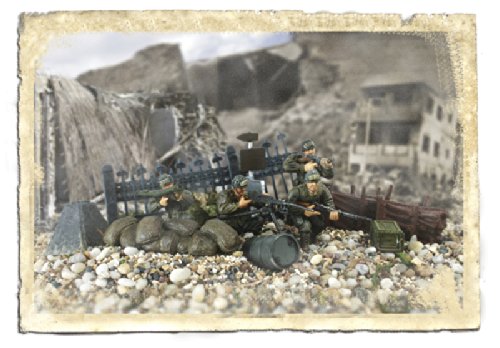 Forces Of Valor 1:32nd Scale U.S. 1st Infantry Division - Normandy 1944 Four Soldiers And Accessories