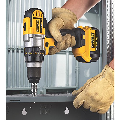 DEWALT 20V MAX Drill/Driver, 3-Speed, Premium 4.0Ah Kit (DCD980M2)