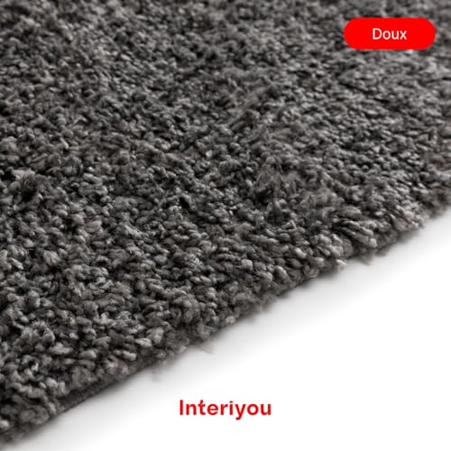 Tapis poils longs gris 80x150 Sofia par Interiyou pour salon