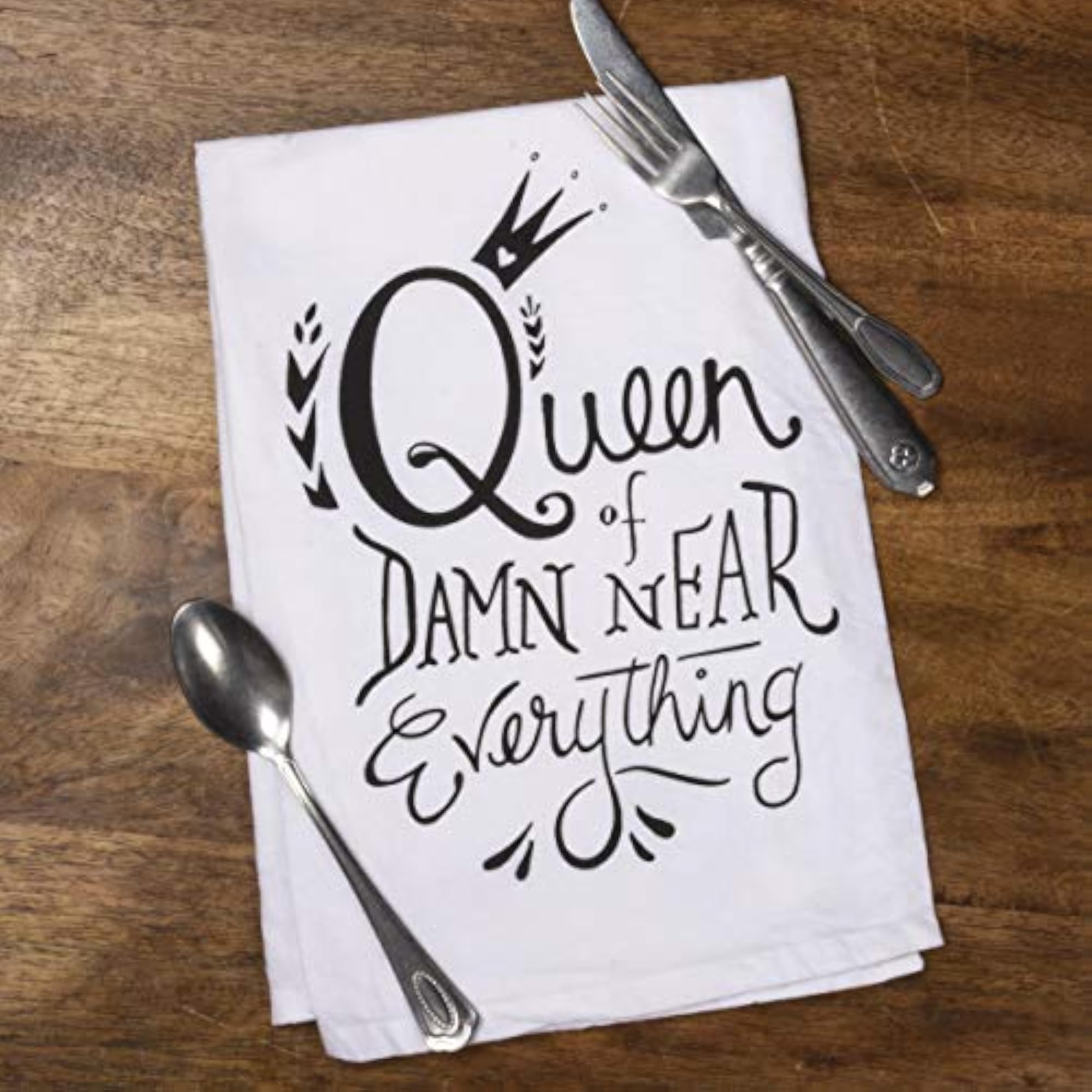 Queen Tea Towel, Elegant Kitchen Accessory