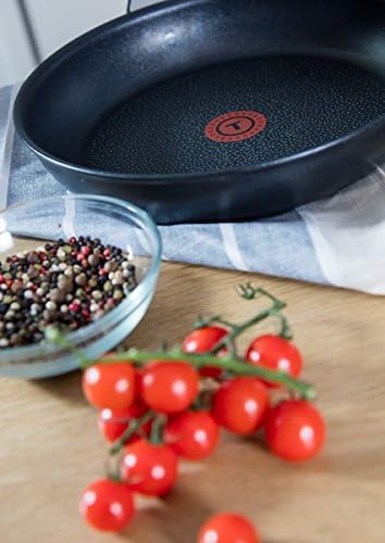 Tefal Expertise 21, 24 and 26 cm Non-Stick Aluminium Frying Pans  Set of 3 with extra Titanium, for all Hobs including induction hobs