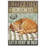 SUPERDANT レトロ 面白い 猫 メタル ブリキ看板 ヴィンテージ キティ ブリキ看板 ウォールアート 装飾 ホーム バー カフェ ガレージ ホテル ダイナー ジム 男性 洞窟 眠っている猫 メタル プラーク 20x30cm Let's Stay In Bed