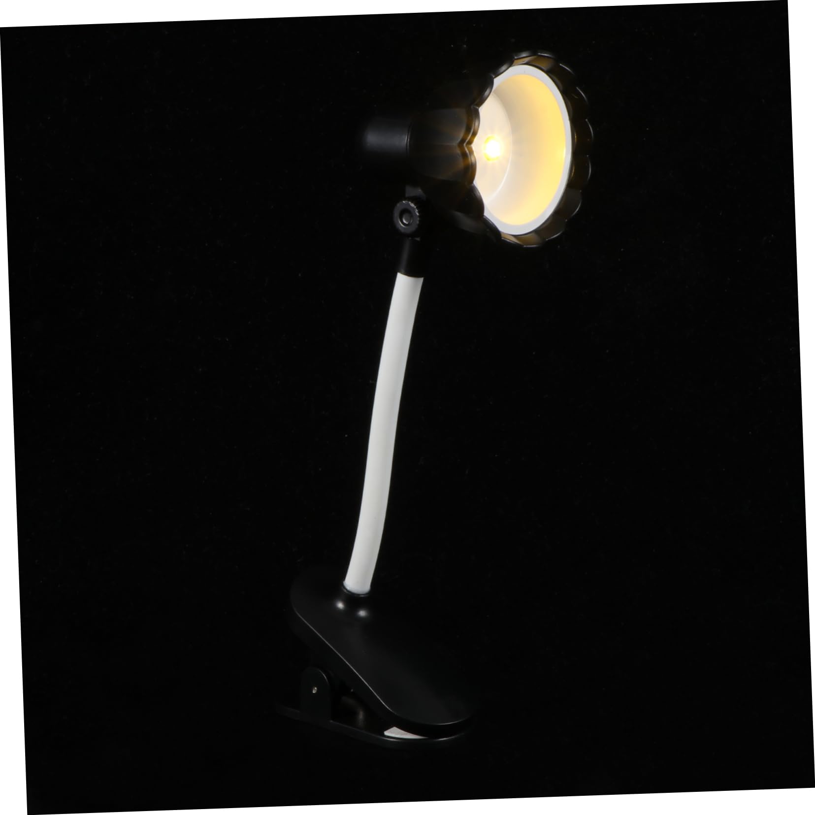 KALLORY Mini Clip LED Reading Light Petal Design for Students Bedroom Study Compact Table Lamp with Stable Clip for Miniature Scene Decoration