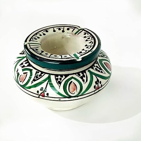 Handmade Ceramic Ashtray with Lid - Decorative Hand Painted Cigarette Ashtray for Indoor and Outdoor Use - Ash Holder for Smoking - Desktop Smoking Ashtray for Home and Office (ASH006-B Green) Cover