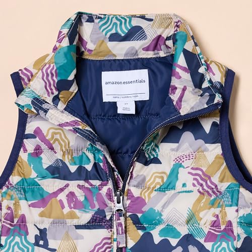 Image of Amazon Essentials Boys and Toddlers' Lightweight Water-Resistant Packable Hooded Puffer Vest
