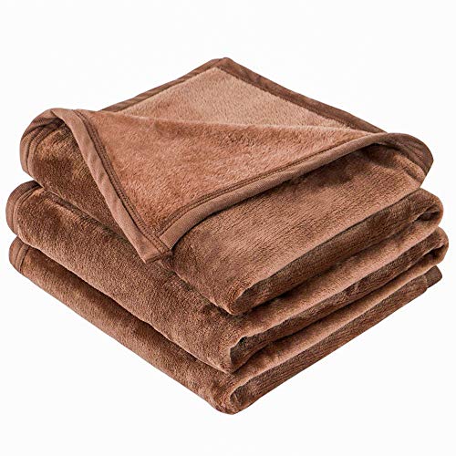 最安値 Emme 毛布 シングル 夏 冷房 ブランケット フランネル もうふ 薄手 プレミアム マイクロファイバー 暖かい 軽量 コンパクト オールシーズン 洗える 140x0cm コーヒー色の価格比較