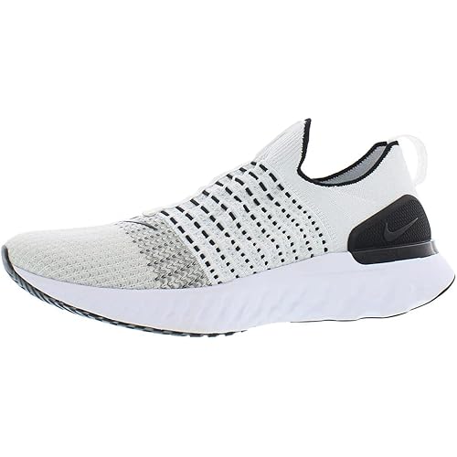 Nike Men's React Phantom Run Flyknit 2 Sneakers