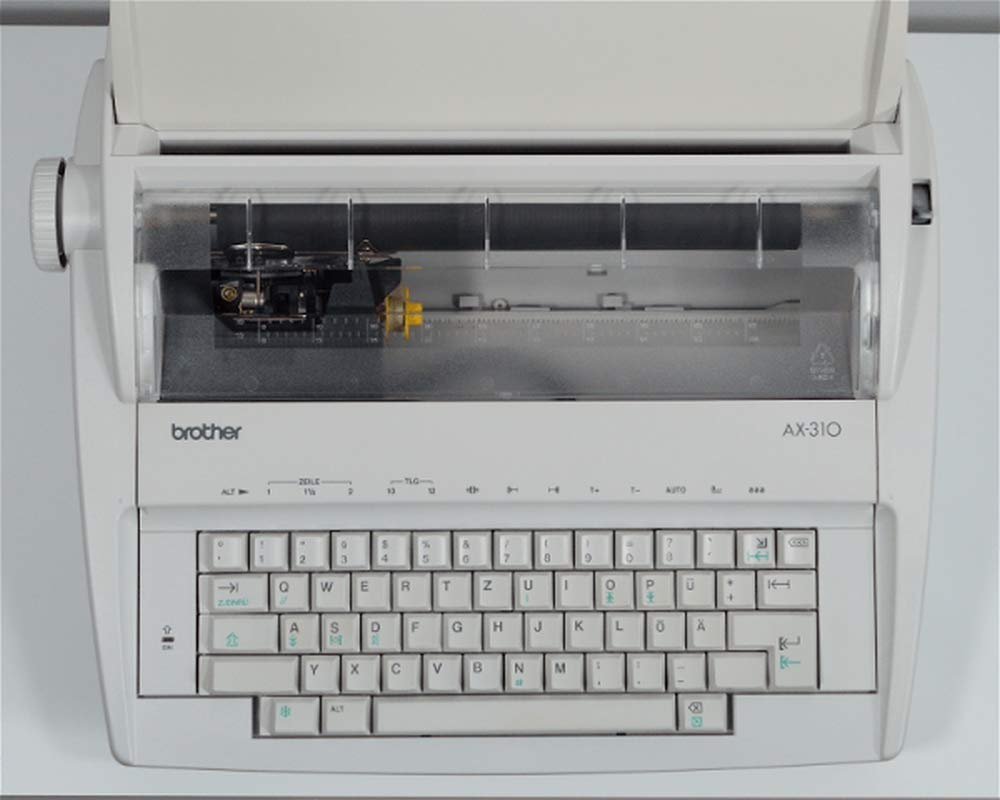 Brother AX310 Portable Schreibmaschine