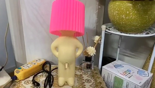 HWHXCZYH Shy Man Desk Lamp - The Naughty Boy Switch Adds A Dash of