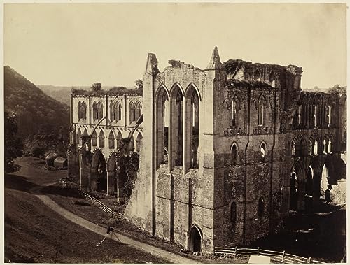 Toile transept nord Abbaye de Rievaulx pour sublimer un mur de salon vide