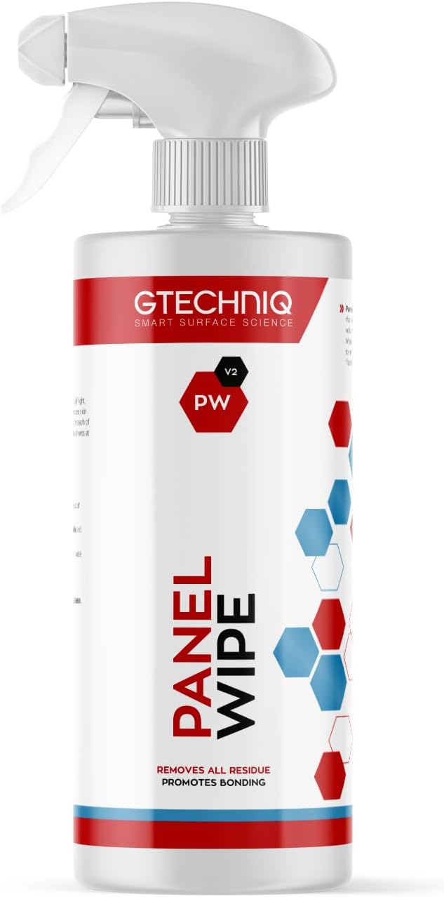 Gtechniq - PW Panel Wipe - Easily Remove All Polish Residue from Vehicle Paintwork; Prepare Panels for Application of Chemically Bonding Coatings; Leaves Decontaminated Surface (500 milliliters)