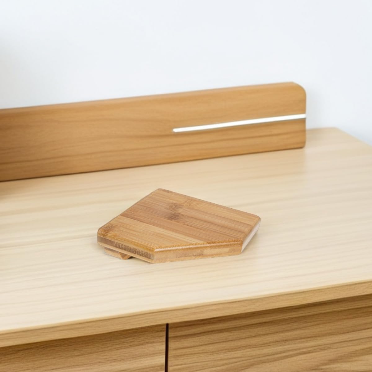 2pcs Corner Wall Mount Shelves 14cm Triangular Rustic Storage Floating Bathroom Kitchen No Drill Installation Space Saving Organizer